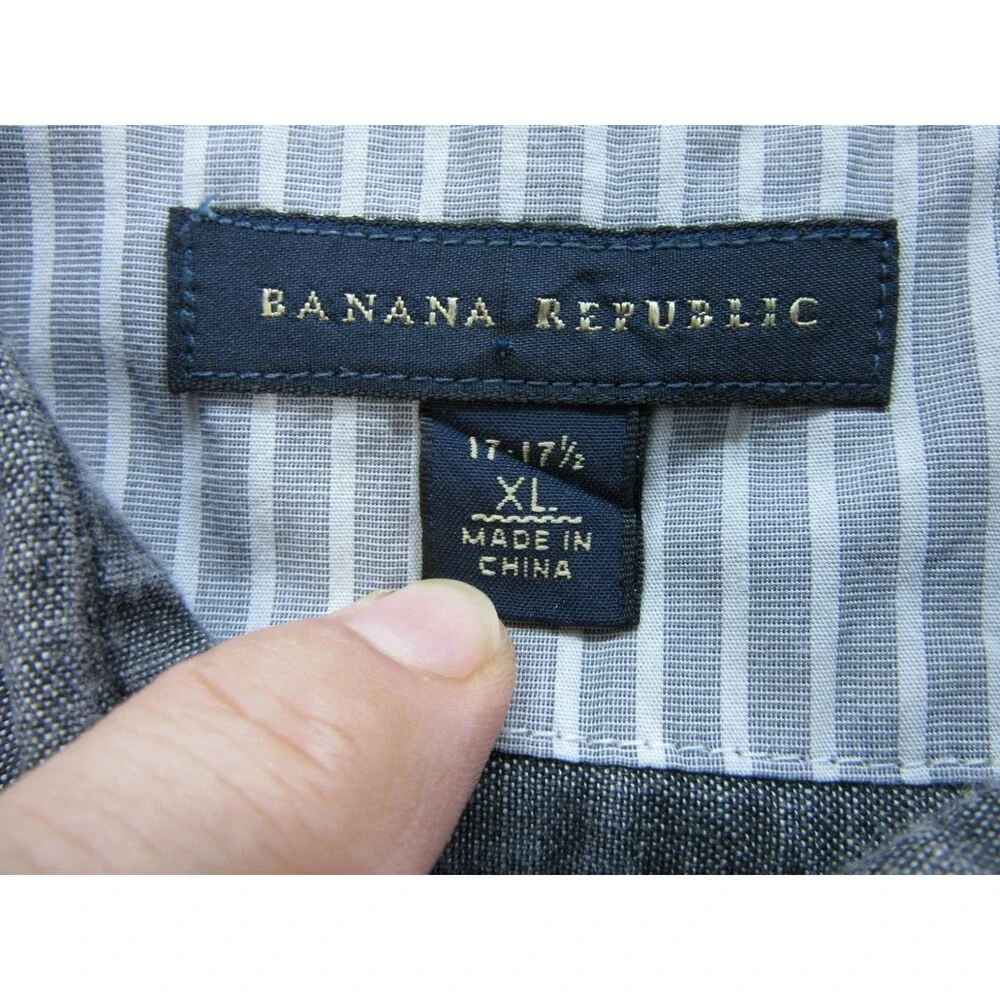 Banana Republic Shirt Mens XL 17-17.5 Gray Buttoned Down Long Sleeve w/Pocket